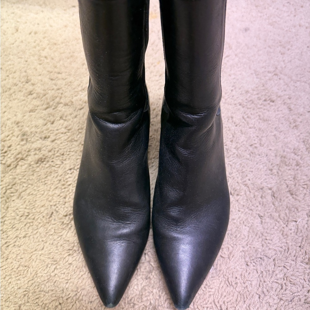Elegant Black Leather Women's Boots